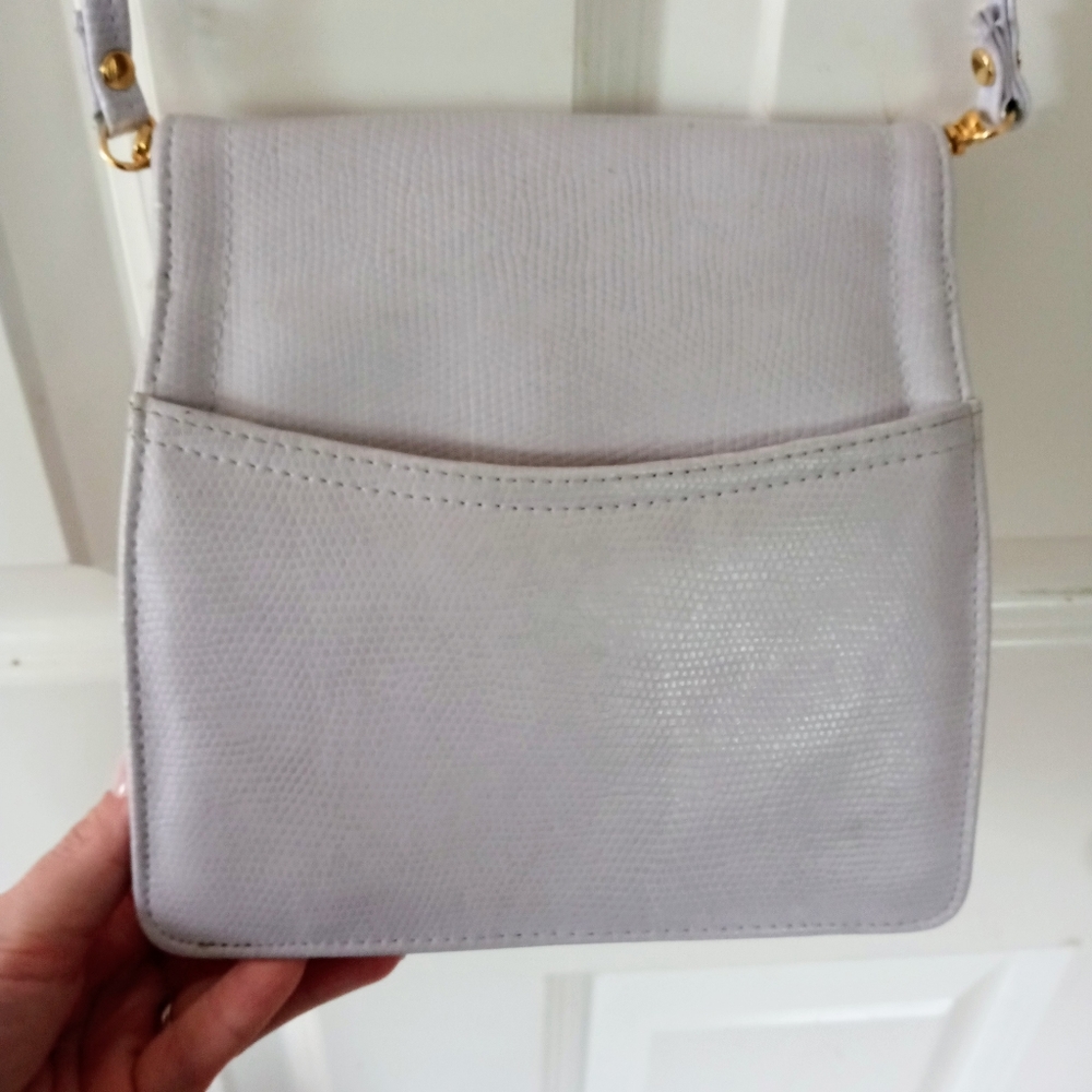 NWOT Lavender/periwinkle Cross Body Purse - Picture 6 of 9